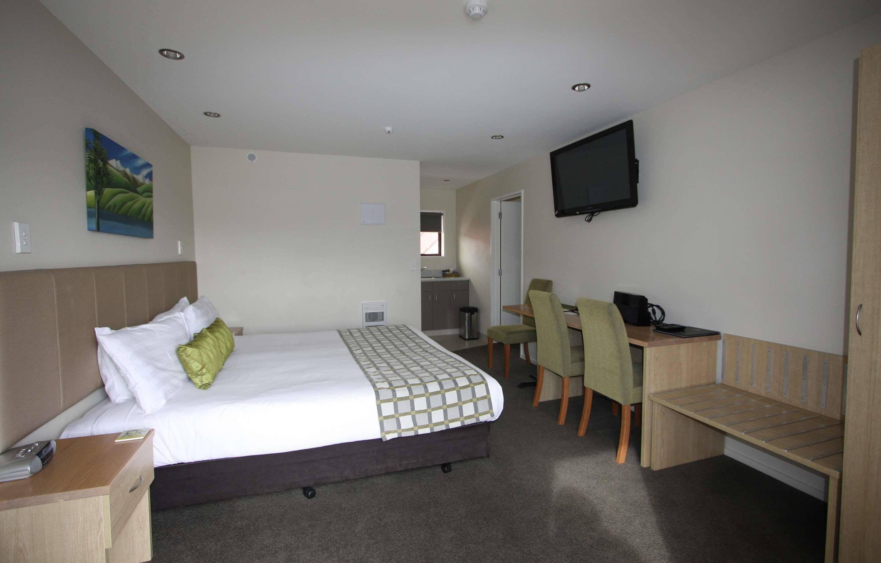 555 Motel Dunedin Extérieur photo