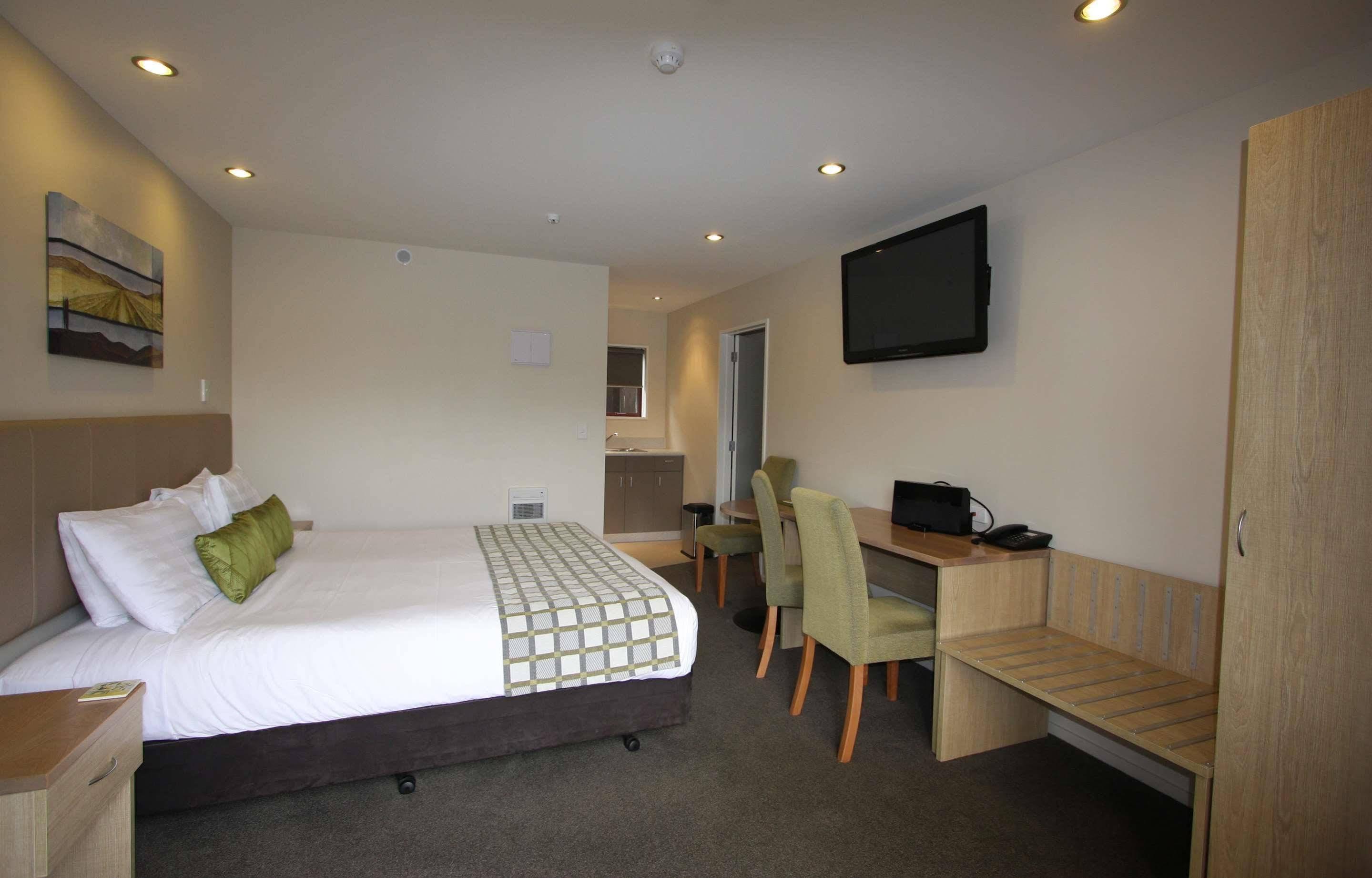 555 Motel Dunedin Extérieur photo