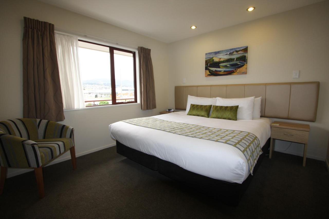 555 Motel Dunedin Extérieur photo