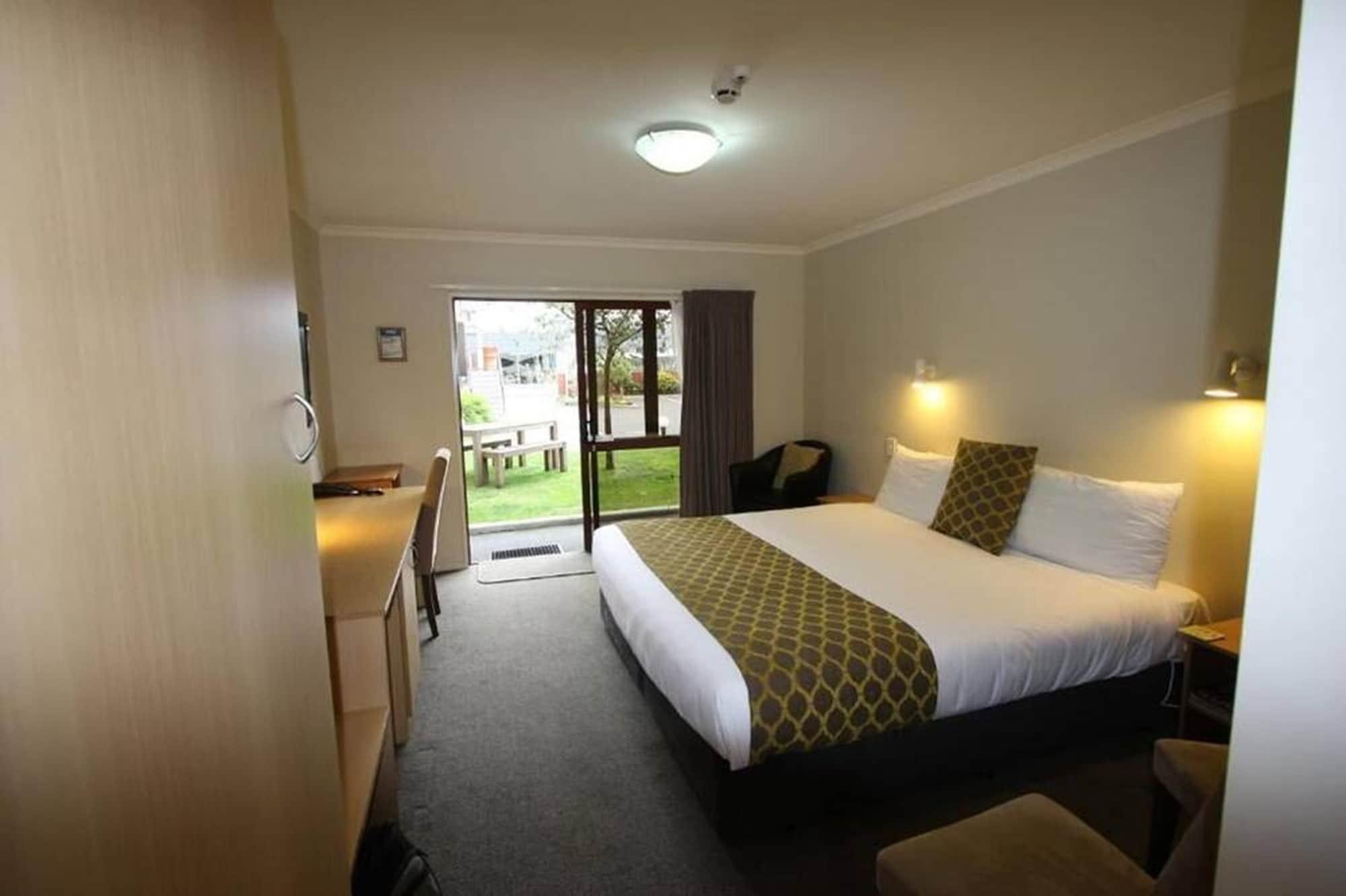 555 Motel Dunedin Extérieur photo