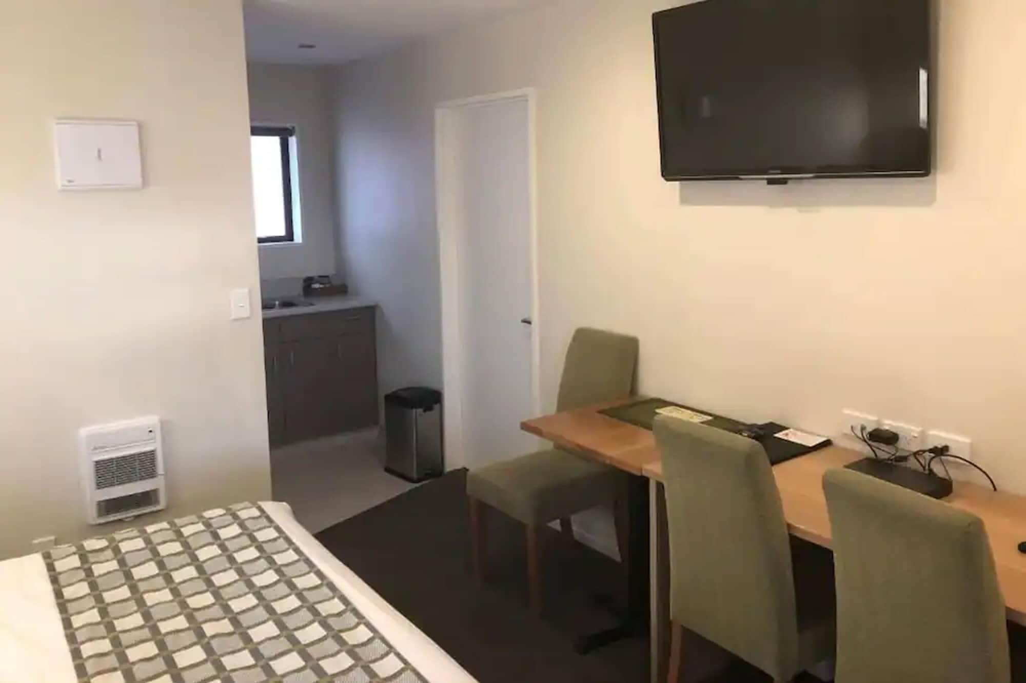 555 Motel Dunedin Extérieur photo