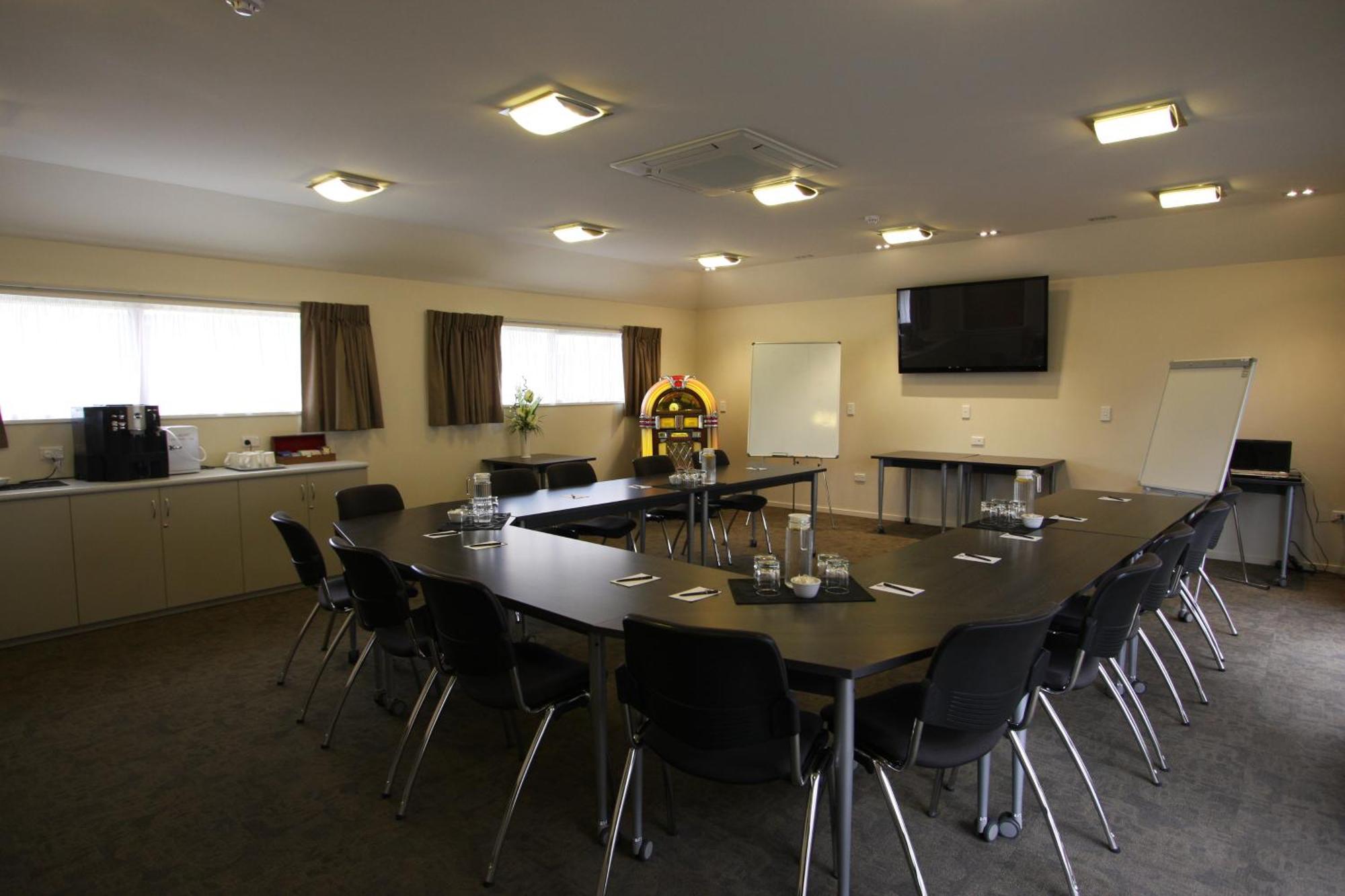 555 Motel Dunedin Extérieur photo