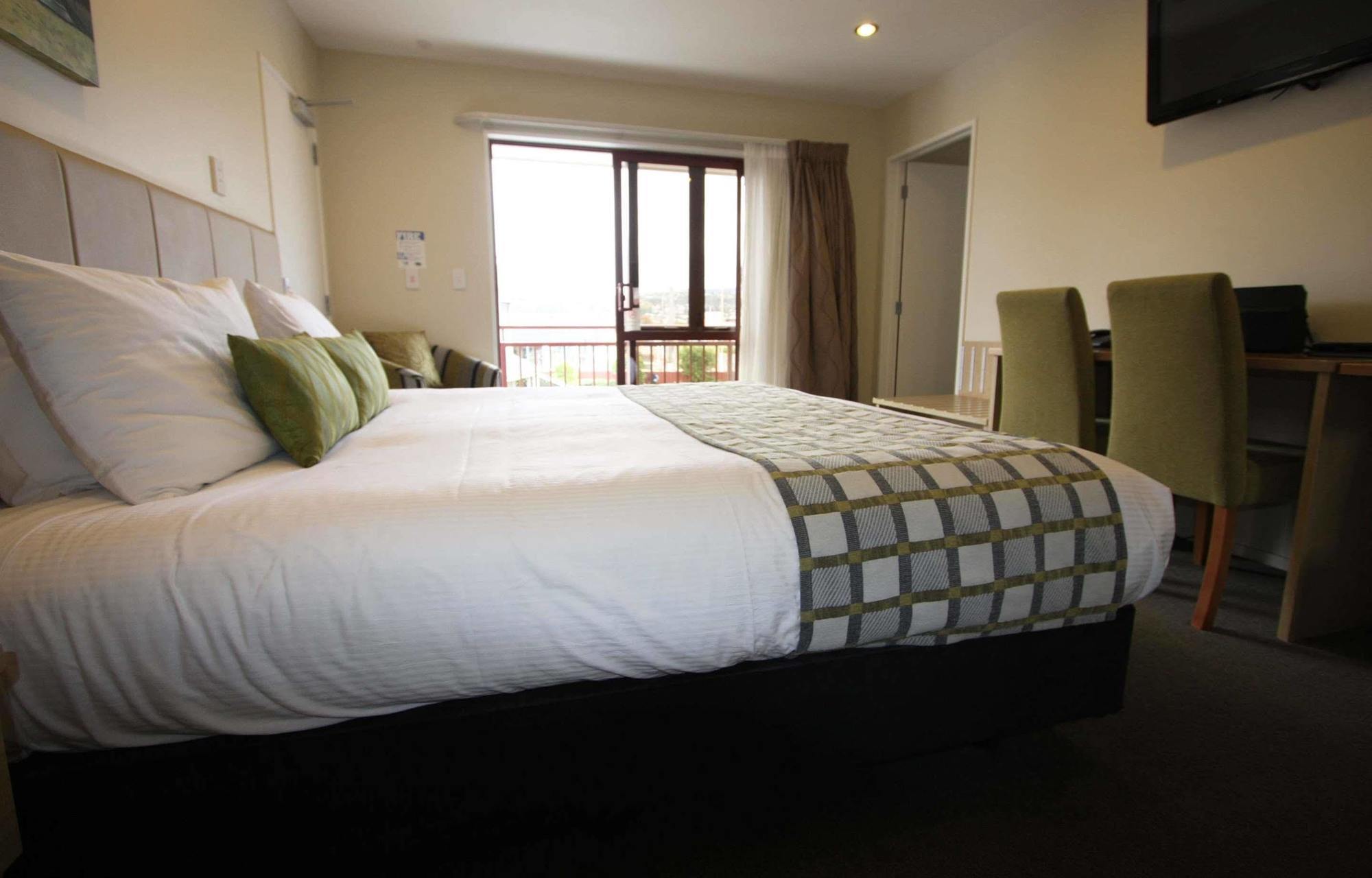 555 Motel Dunedin Extérieur photo
