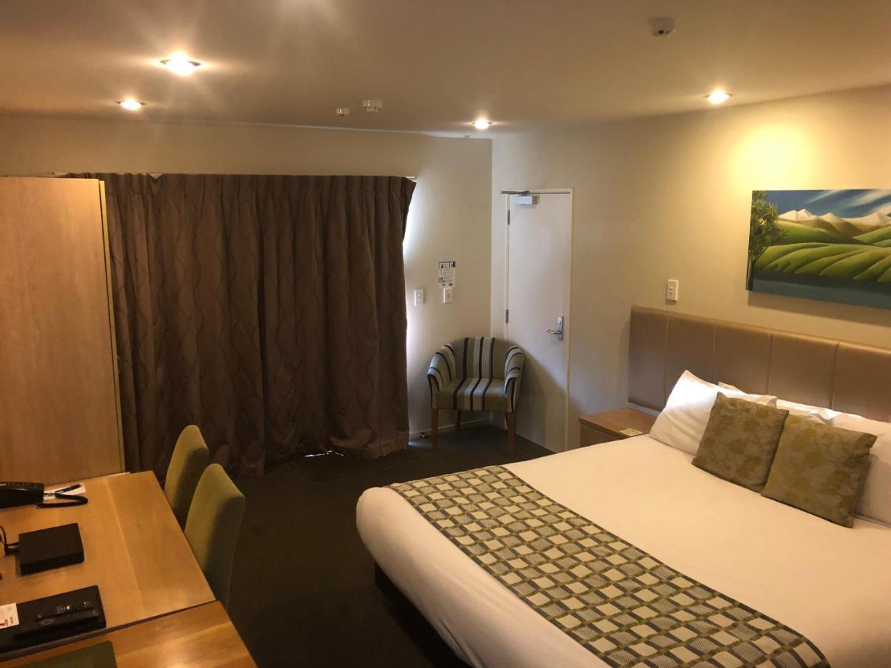 555 Motel Dunedin Extérieur photo